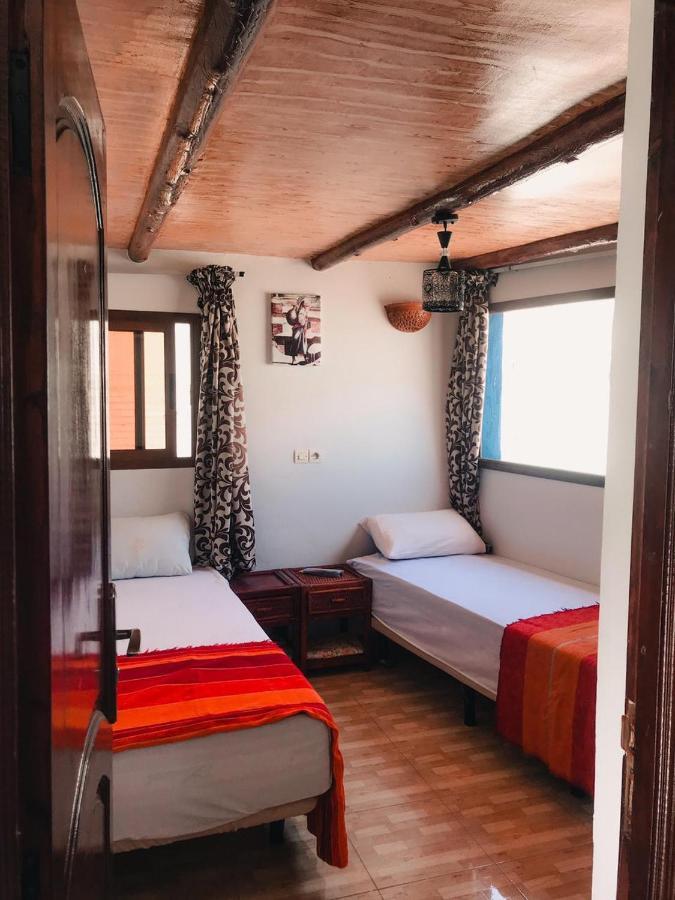Tafoukt Surf Hostel Taghazout Exteriör bild