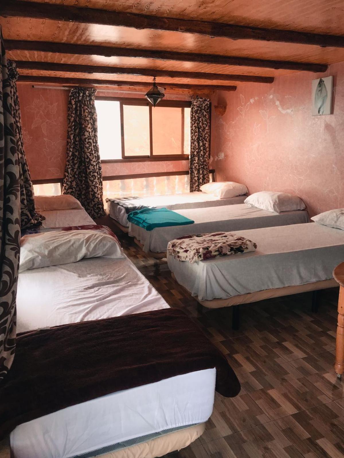 Tafoukt Surf Hostel Taghazout Exteriör bild